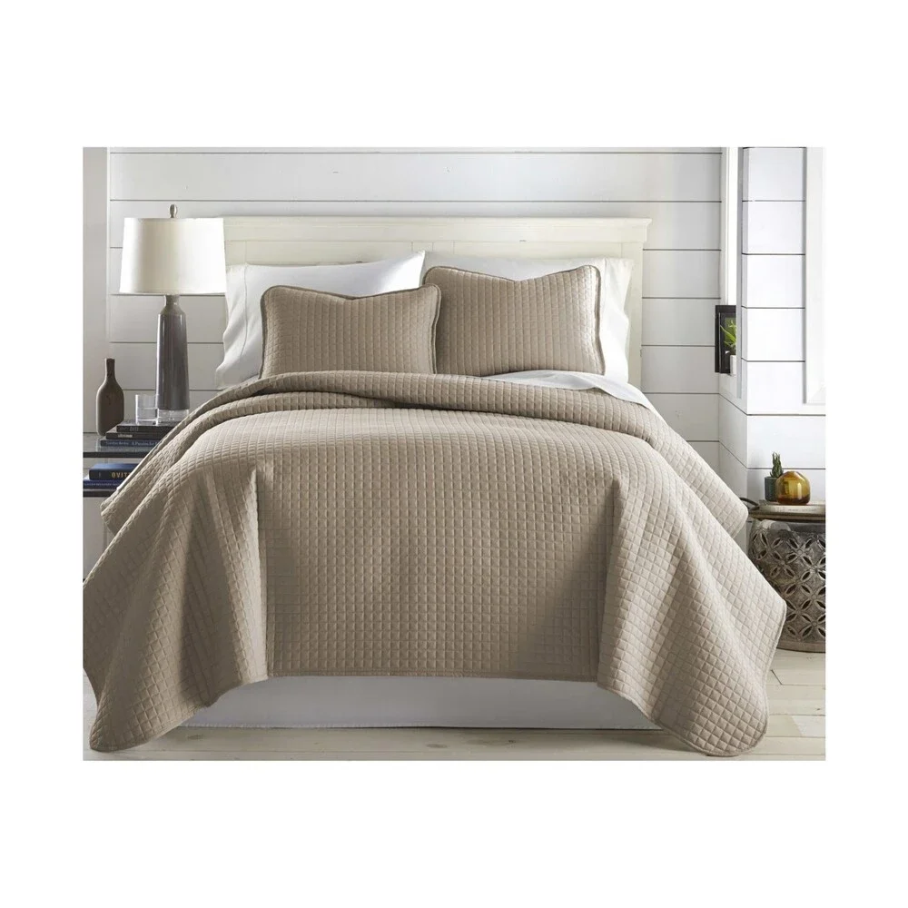 SouthShore Fine Linens Quilt Set Full/Queen Taupe Geometric Oversized 3-Pc BED84